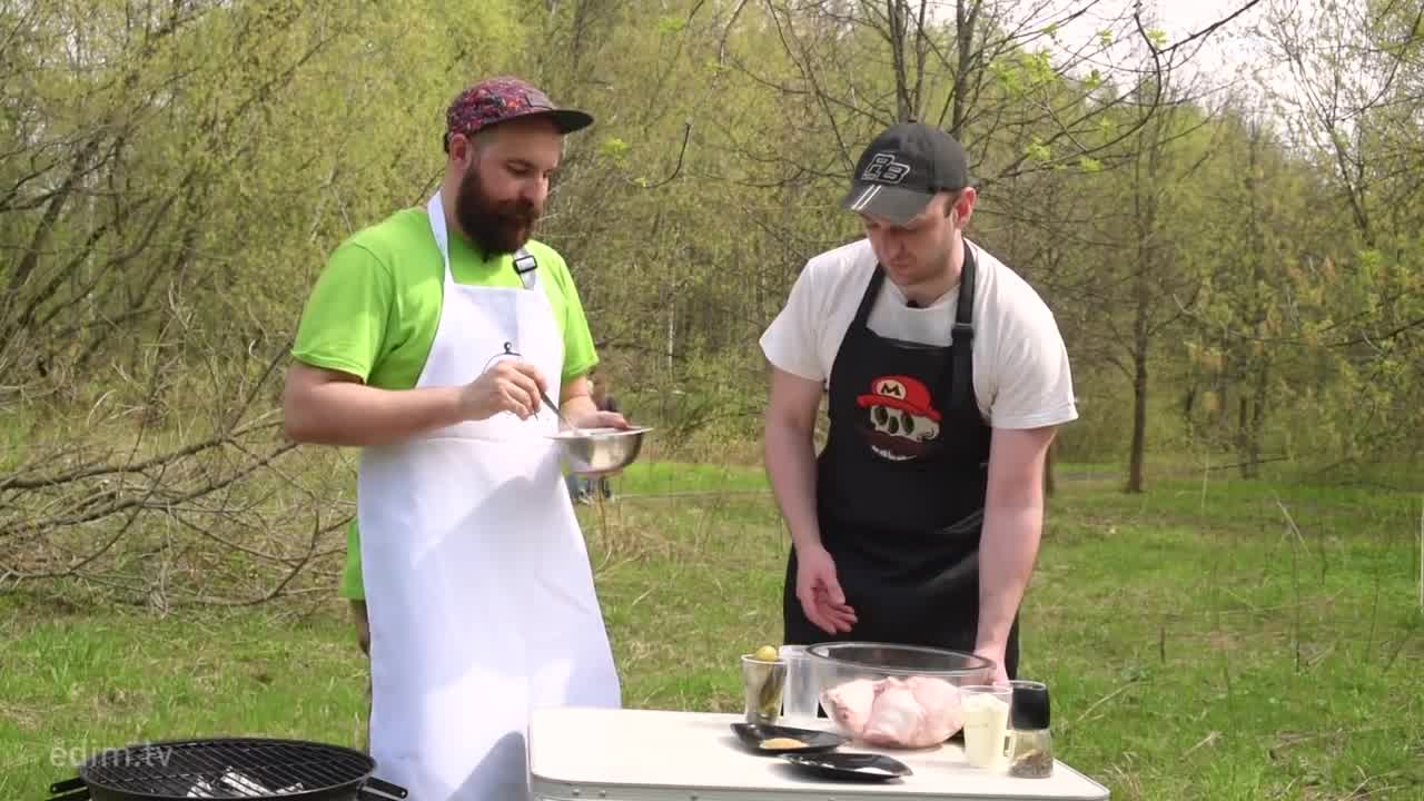 Острые куриные бёдрышки на гриле