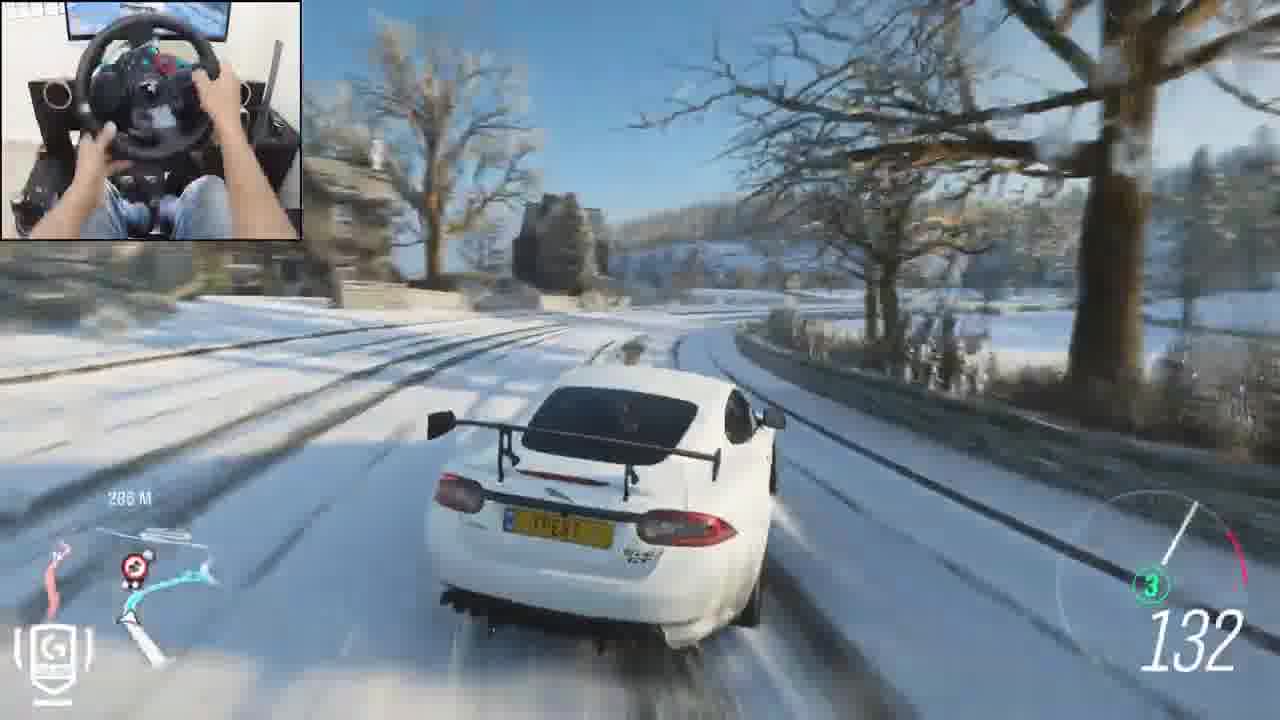 Forza Horizon 4 - Jaguar XKR-S GT gameplay