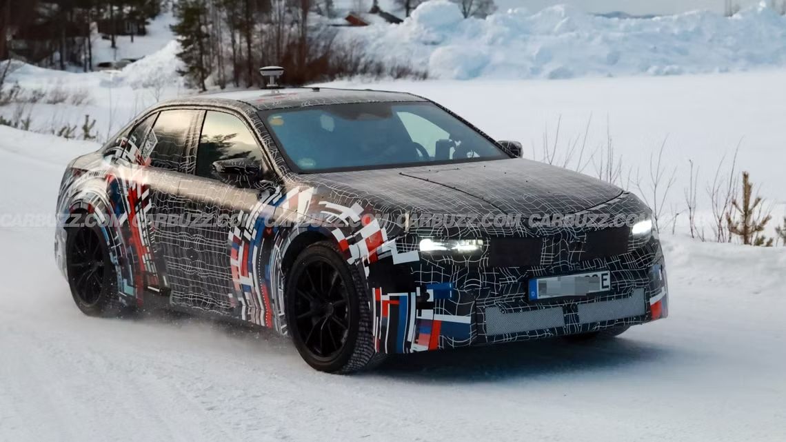 Электрический BMW M3 на платформе Neue Klasse снова сфотографировали