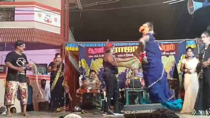 Индийский театр им. заслуженного деятеля культуры Карабаса-Барабаса