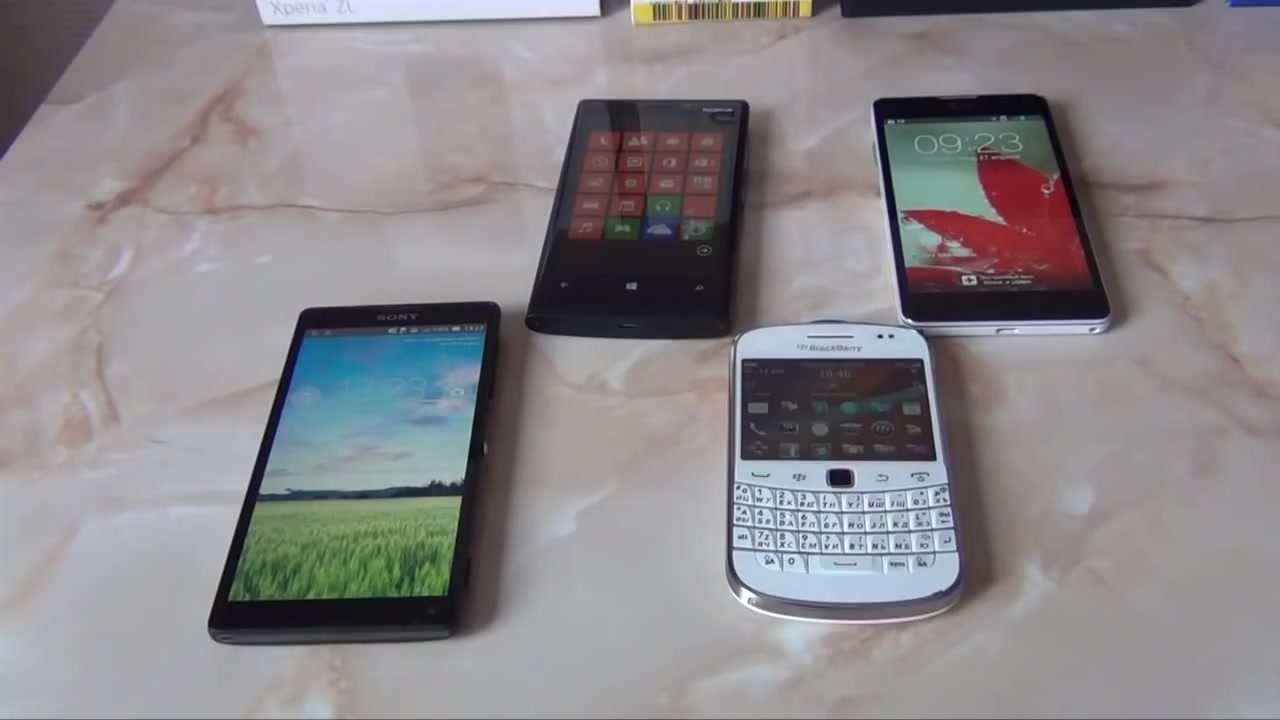 Сравнение 4-х моделей смартфонов (Lumia 920, Optimus G, Xperia ZL, Blackberry)