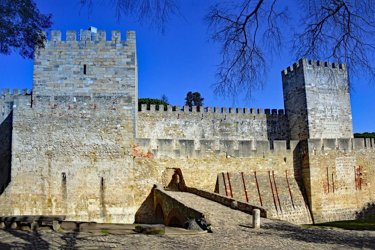 Средневековый замок Святого Георгия