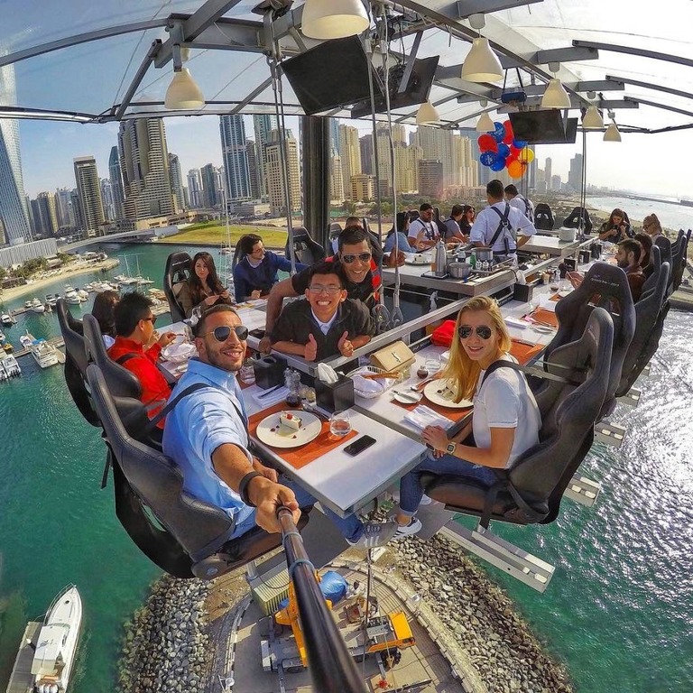 Ресторан на высоте в Дубае