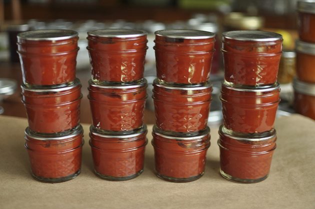 Острые соусы: острый томатный соус