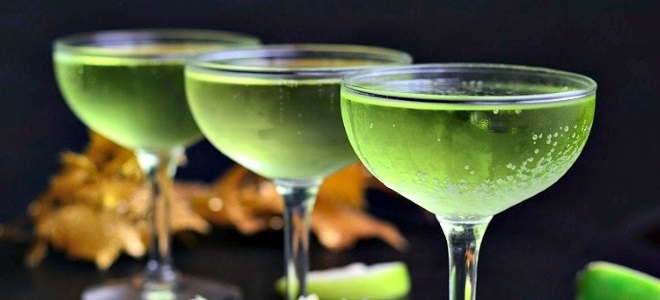 Рецепт коктейля с абсентом и шампанским